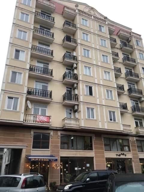 Appartamento Tamo Batumi Esterno foto